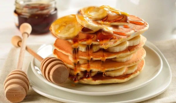 पैन केक बनाने की बहुत आसान रेसिपी Pancake Recipe