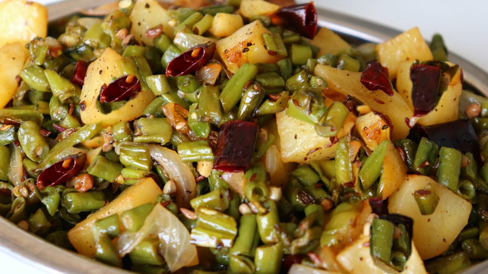 बीन्स की मसालेदार सब्जी  रेसिपी Beens Ki Masaledaar Sabji